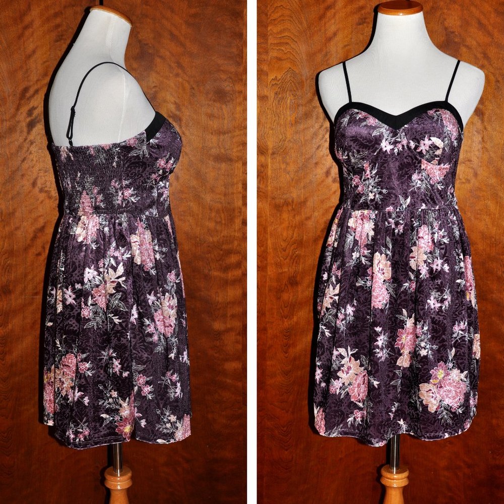 Xhilaration Eggplant Colored Shirred Back Sweetheart Neckline Sun Dress